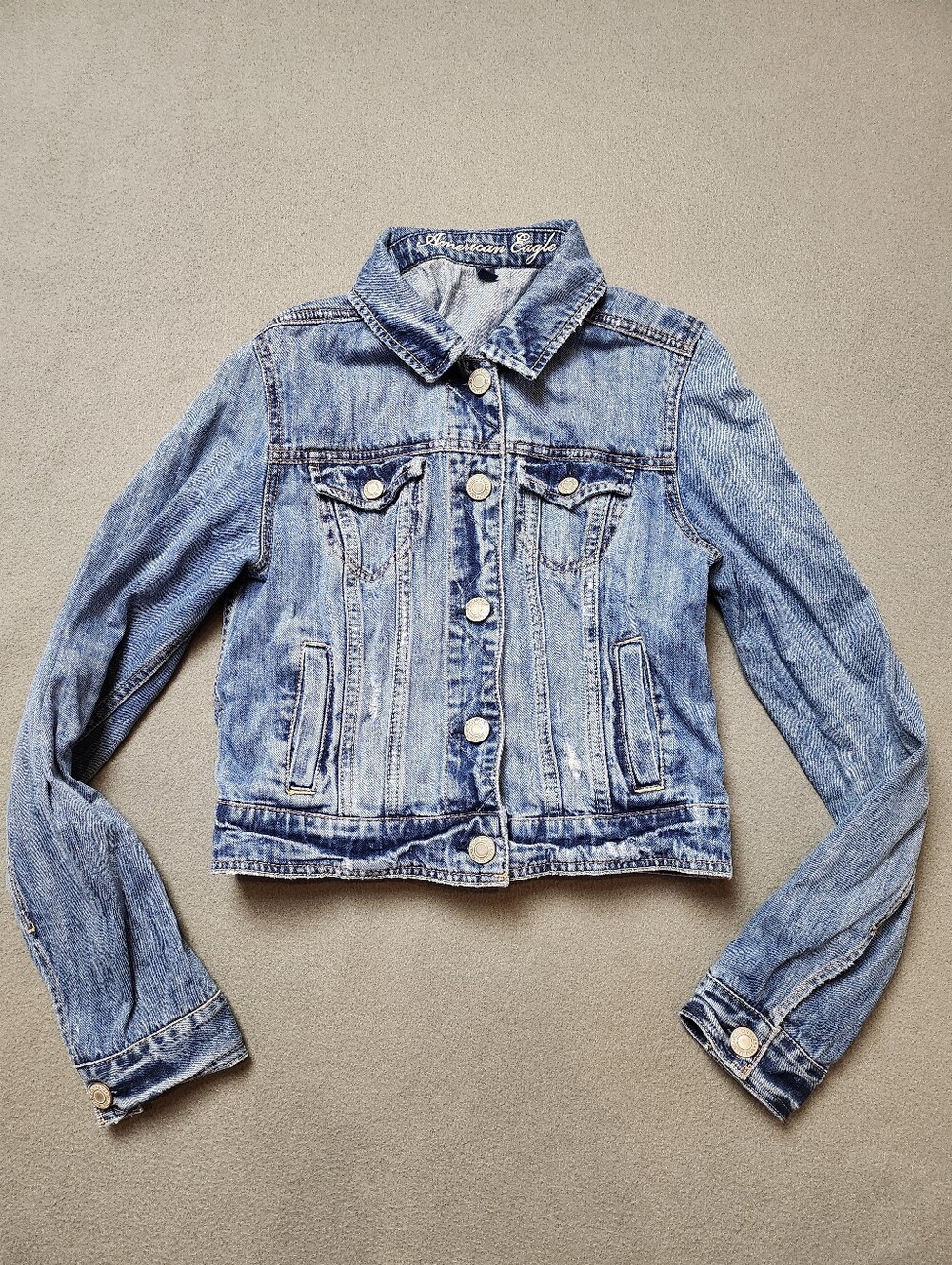 American Eagle Denim Jacket Size M Cropped Trucker